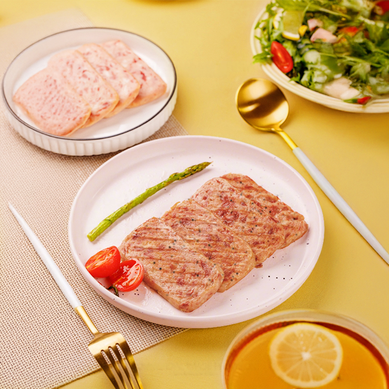 Mr. Squirrel® Black Pepper Luncheon Meat