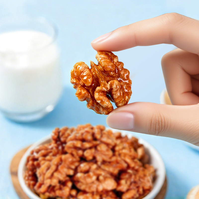 Mr. Squirrel® Amber Honey Walnuts