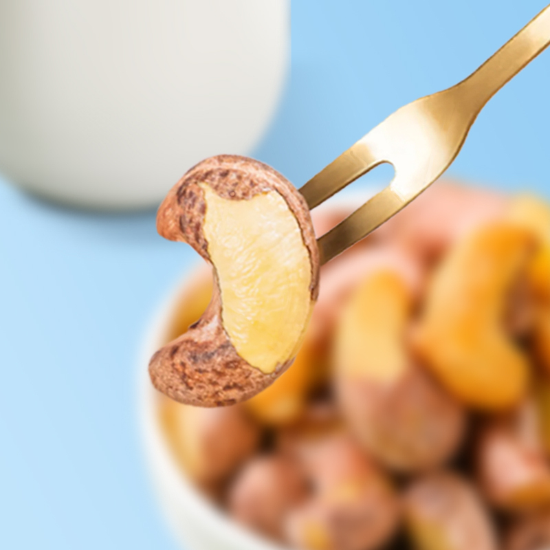 Mr. Squirrel® Purple-Skin Roasted Cashew Nuts