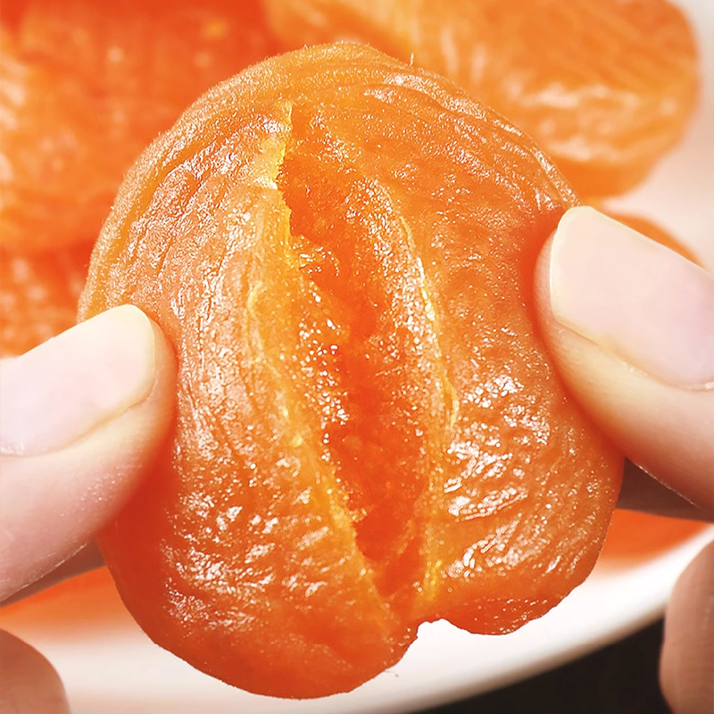 Mr. Squirrel® Organic Dried Apricots