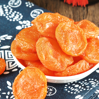 Mr. Squirrel® Organic Dried Apricots