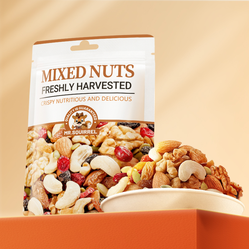 Mr. Squirrel® 7-in-1 Mixed Nuts