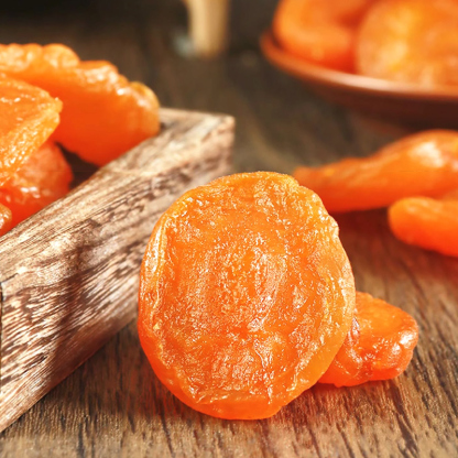 Mr. Squirrel® Organic Dried Apricots