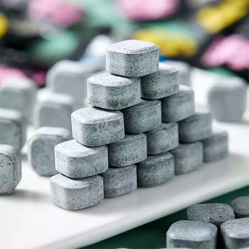 Mr. Squirrel® Coconut Charcoal Mint Candy