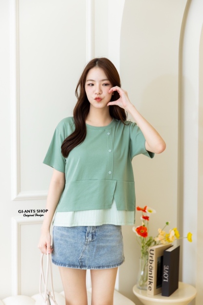 A106 📢 Striped Fusion Tee – Cool & Comfy 📢