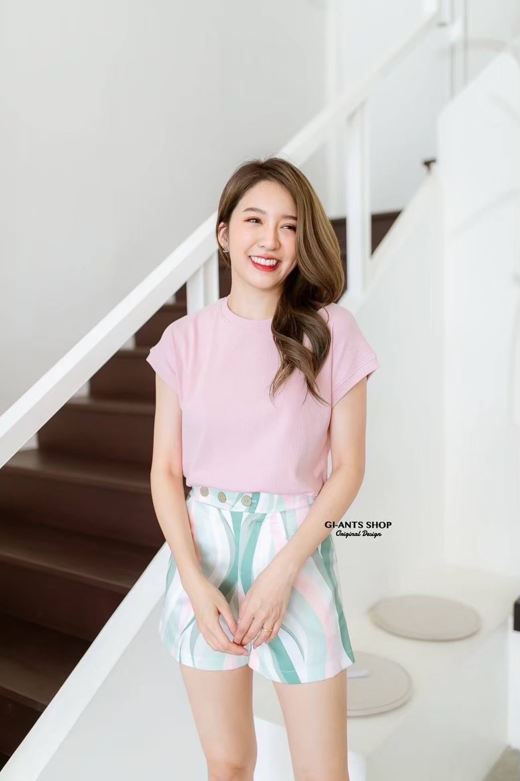 A14 🌈 Unicolored Round Robes – Soft & Stylish