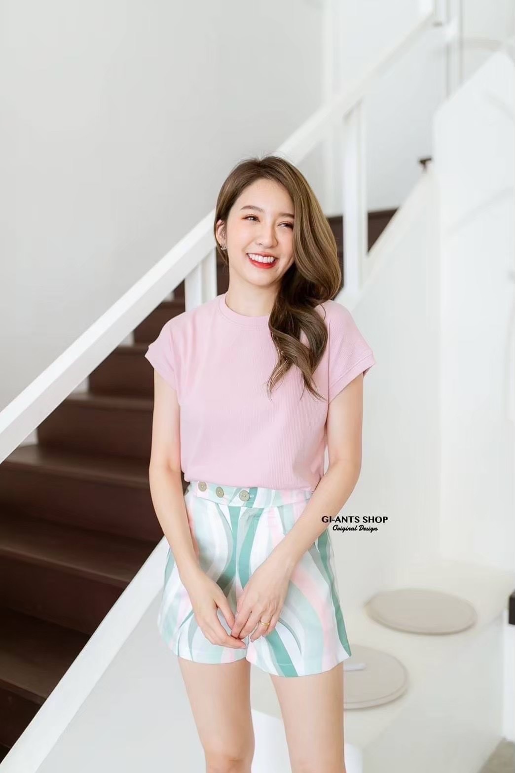 A14 🌈 Unicolored Round Robes – Soft & Stylish