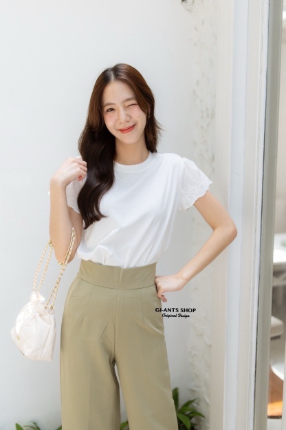 A97 Sweet lace sleeves Top