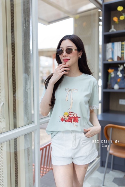 A19 🎀 Lace Trimmed Round Neck T-Shirt – Cotton Supreme Softness
