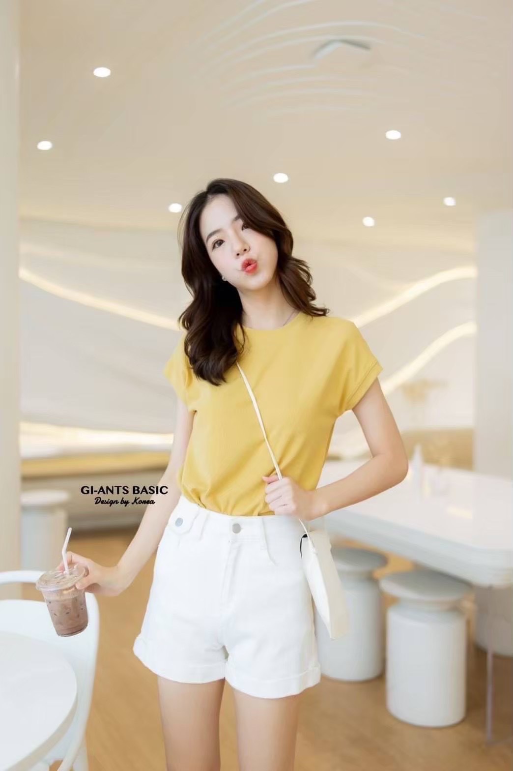 A14 🌈 Unicolored Round Robes – Soft & Stylish