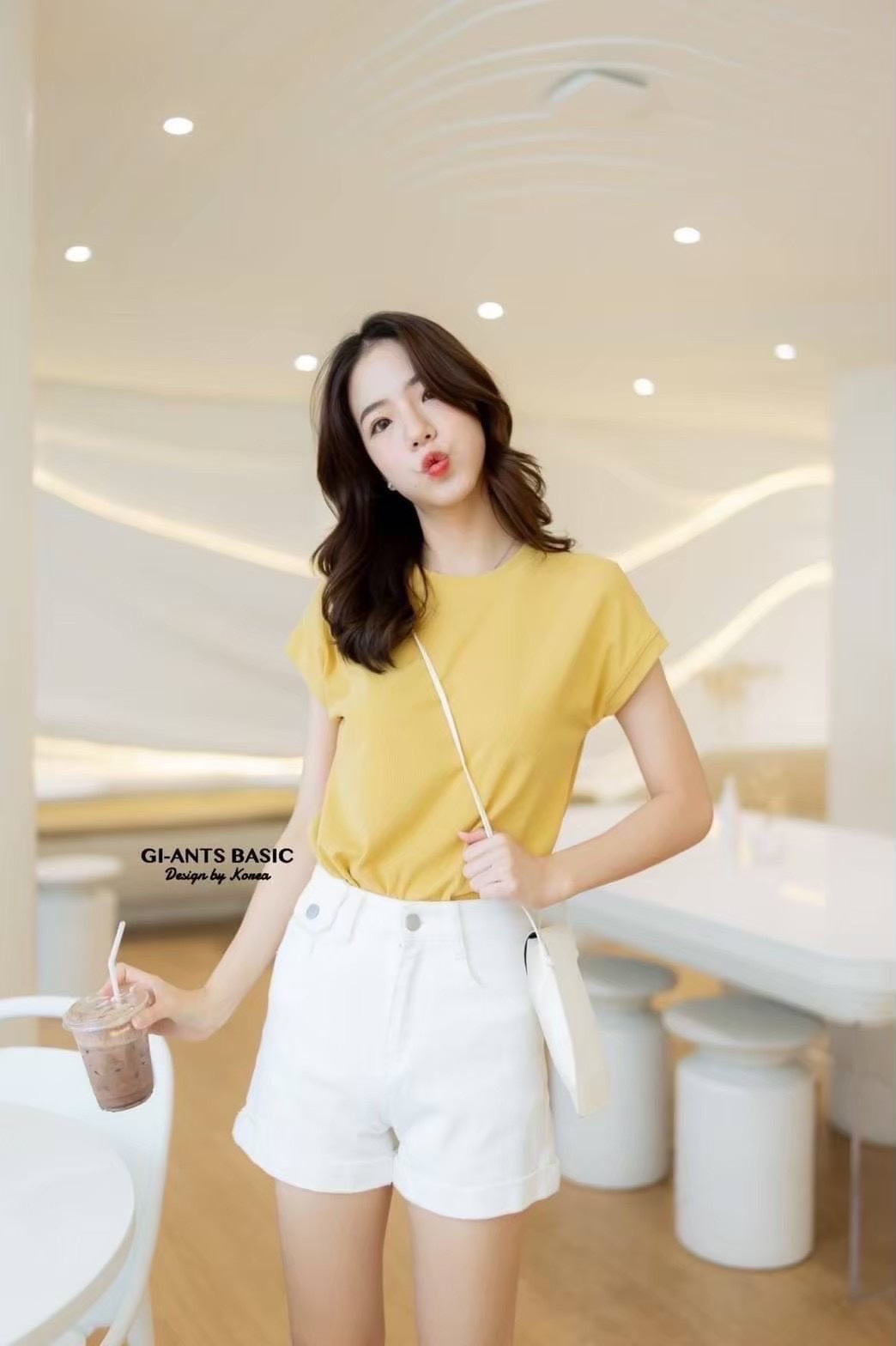 A14 🌈 Unicolored Round Robes – Soft & Stylish