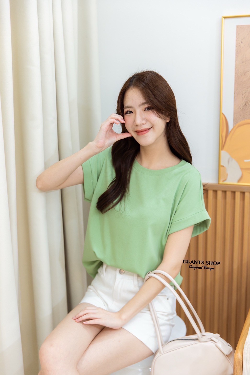 A108 📢📢 Round neck Tshirt with big double sleeves