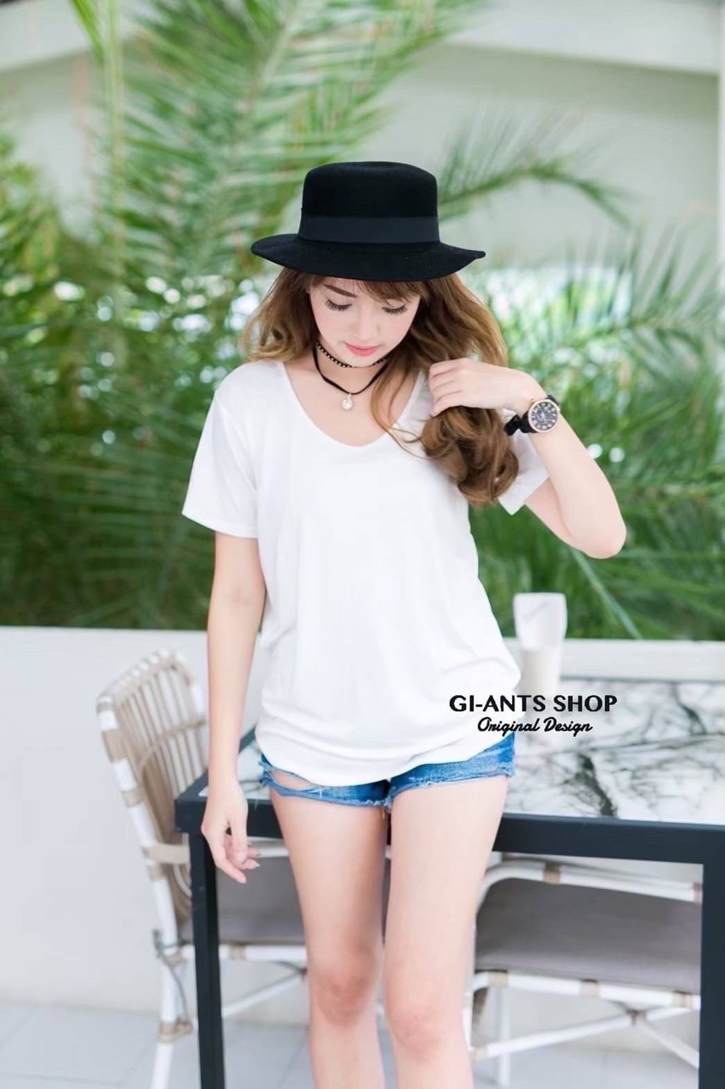 A15 Simple round rayon top