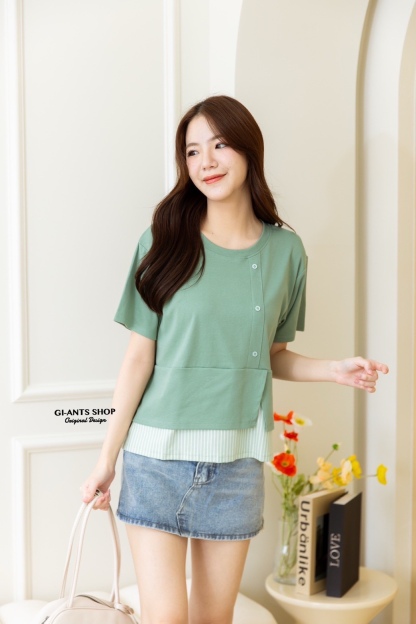 A106 📢 Striped Fusion Tee – Cool & Comfy 📢