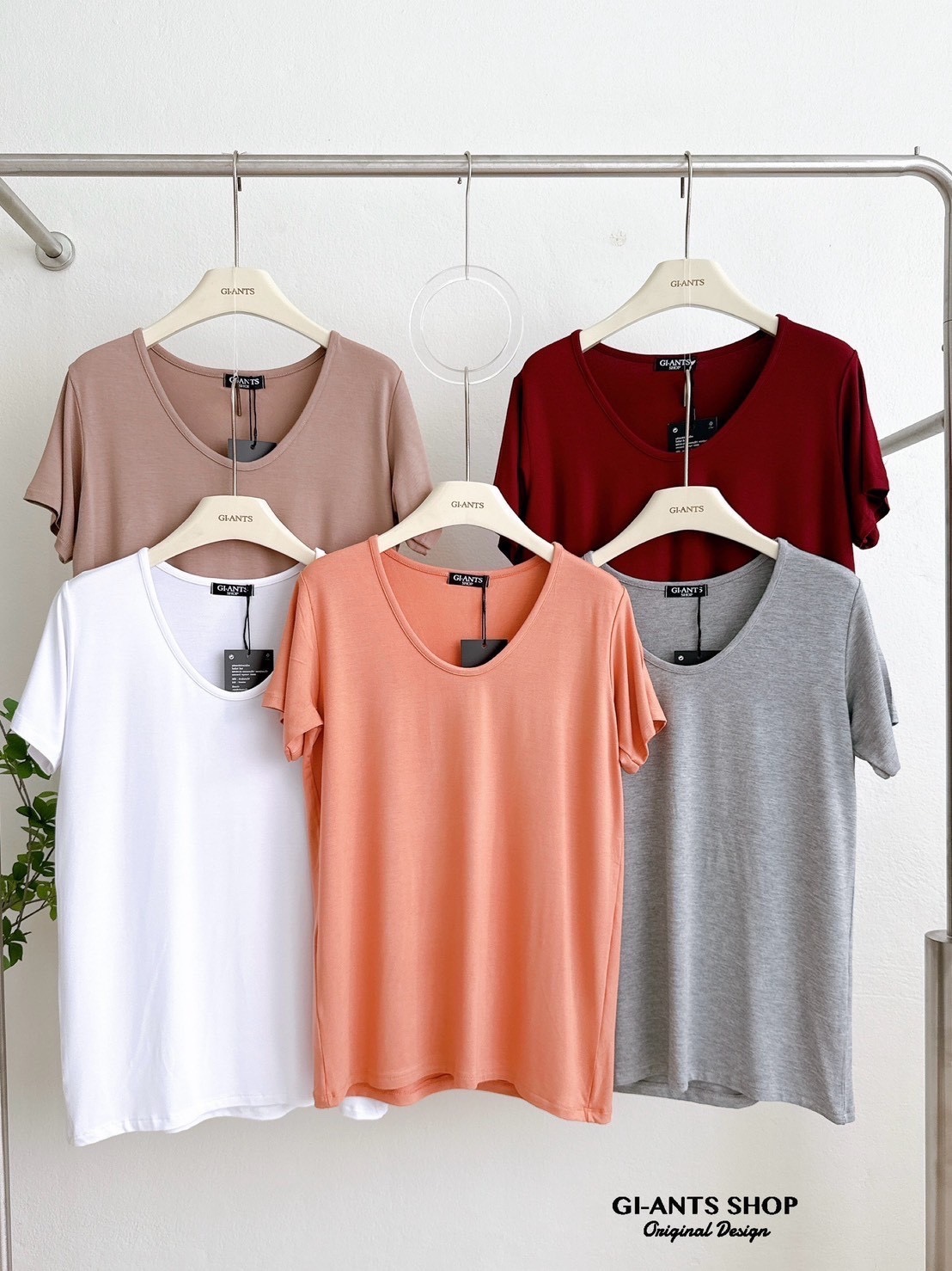 A15 Simple round rayon top