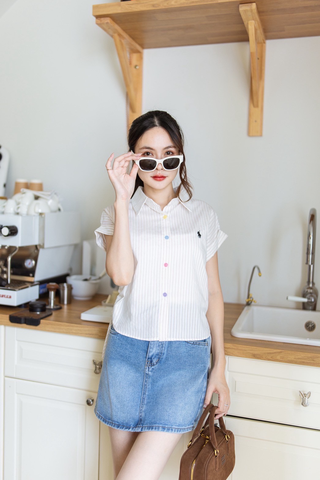 A102 Polo-style embroidery Stripe Shirt