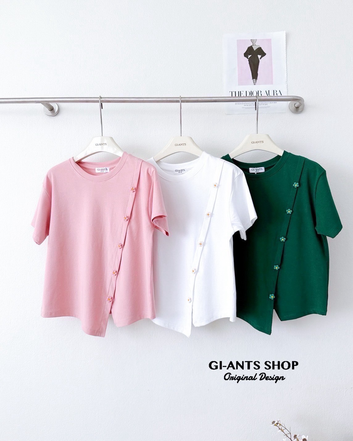 A98 Unique diagonal flower button Top