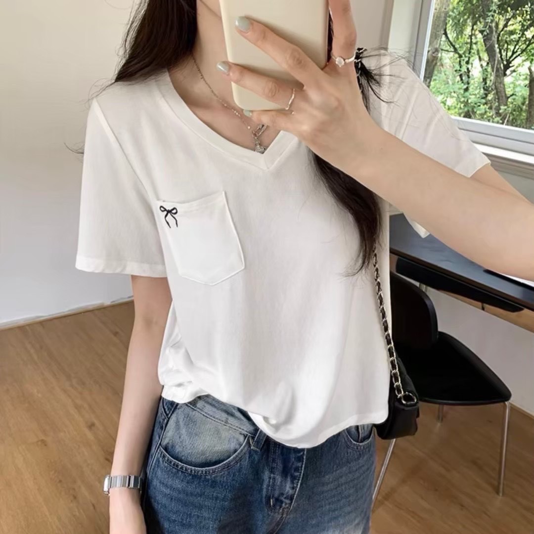 A11  🇰🇷 Pocket with Tiny Cute Bow Rayon Top