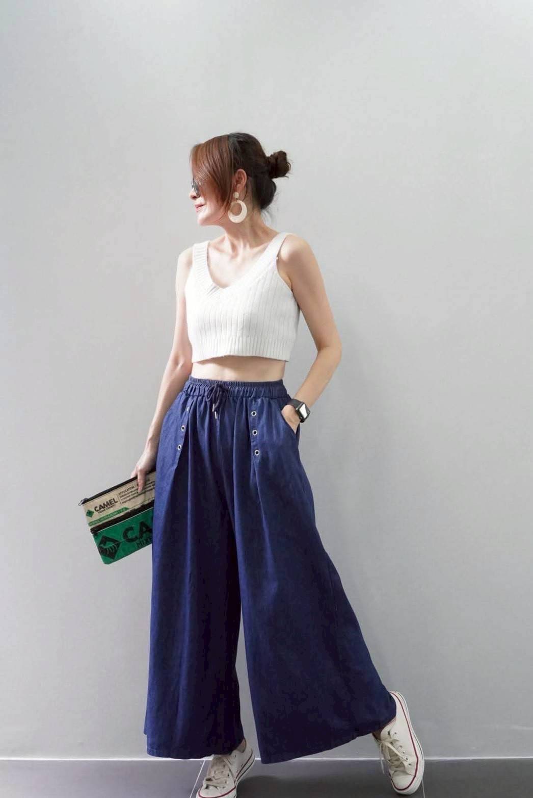A61 Hooks hole Culottes
