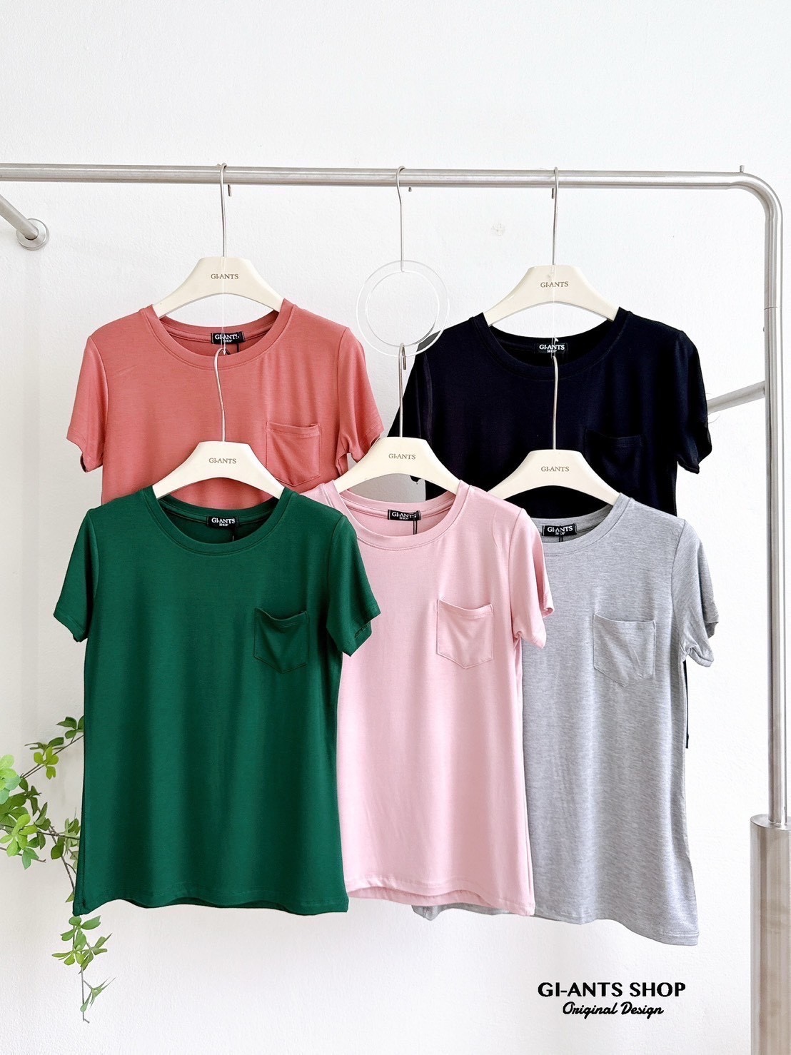 A7 Sharp pocket round collar rayon top