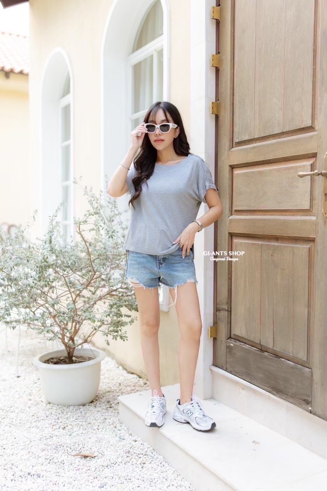 A109 Adorable shoulder buttons top