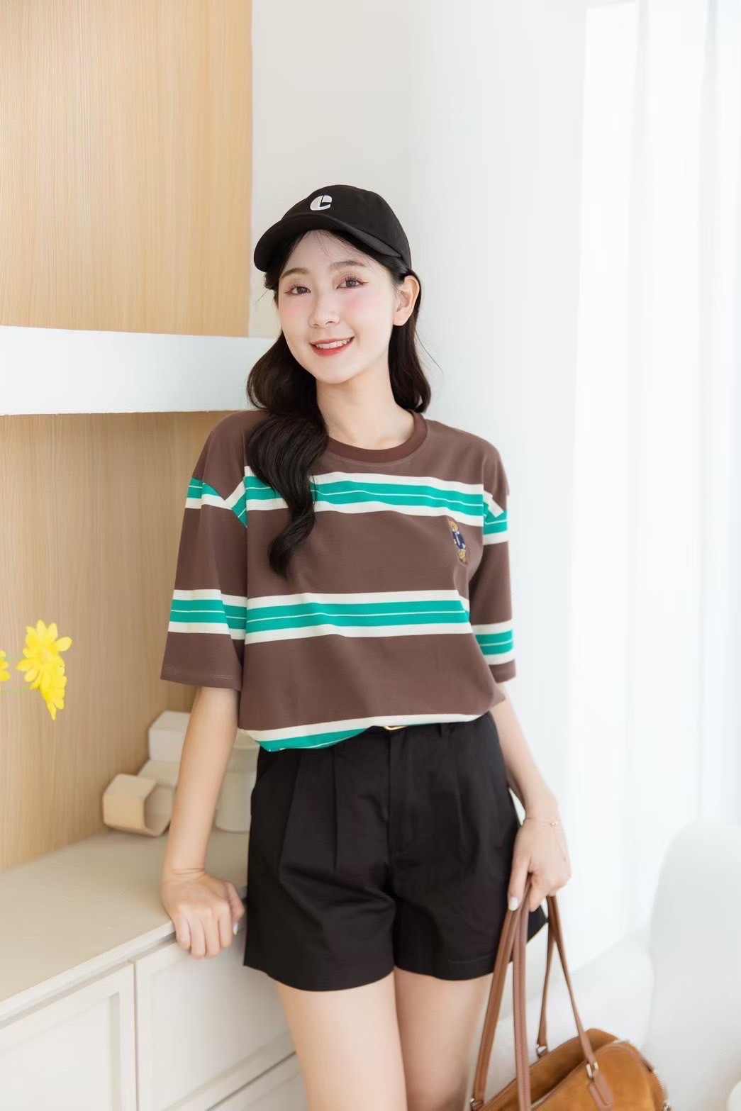 A121 🇰🇷🇰🇷 Korean striped round neck shirt