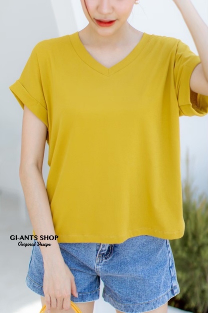 A13 🖤 Big V neck -Sleeved Tshirt – Chic & Easy Basic
