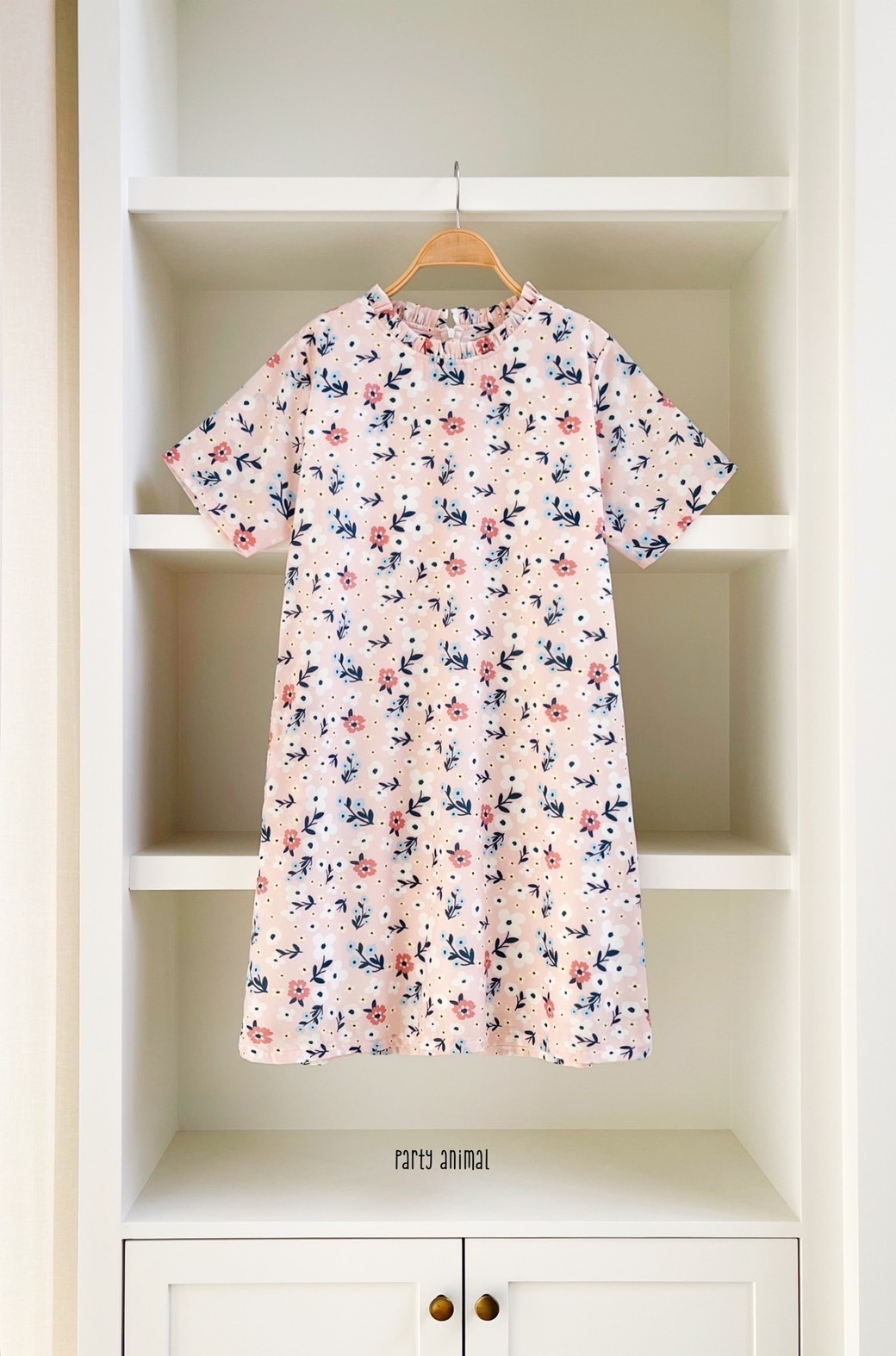 A49 Ruffle Neck Dress PA