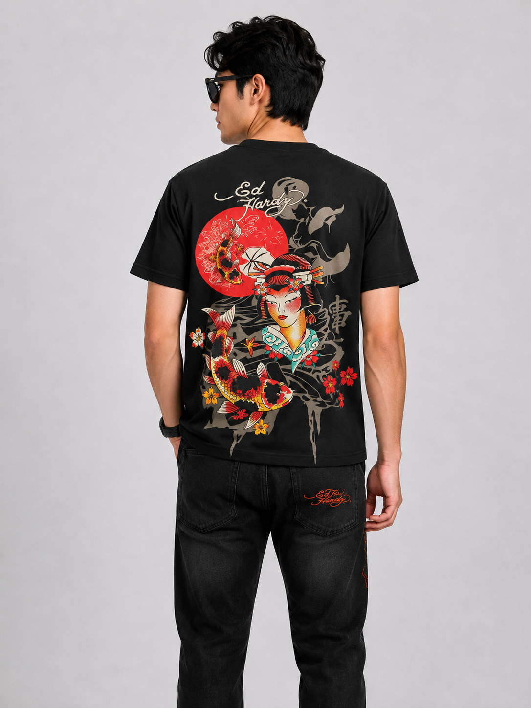 SUN KOI GEISHA REGULAR TEE