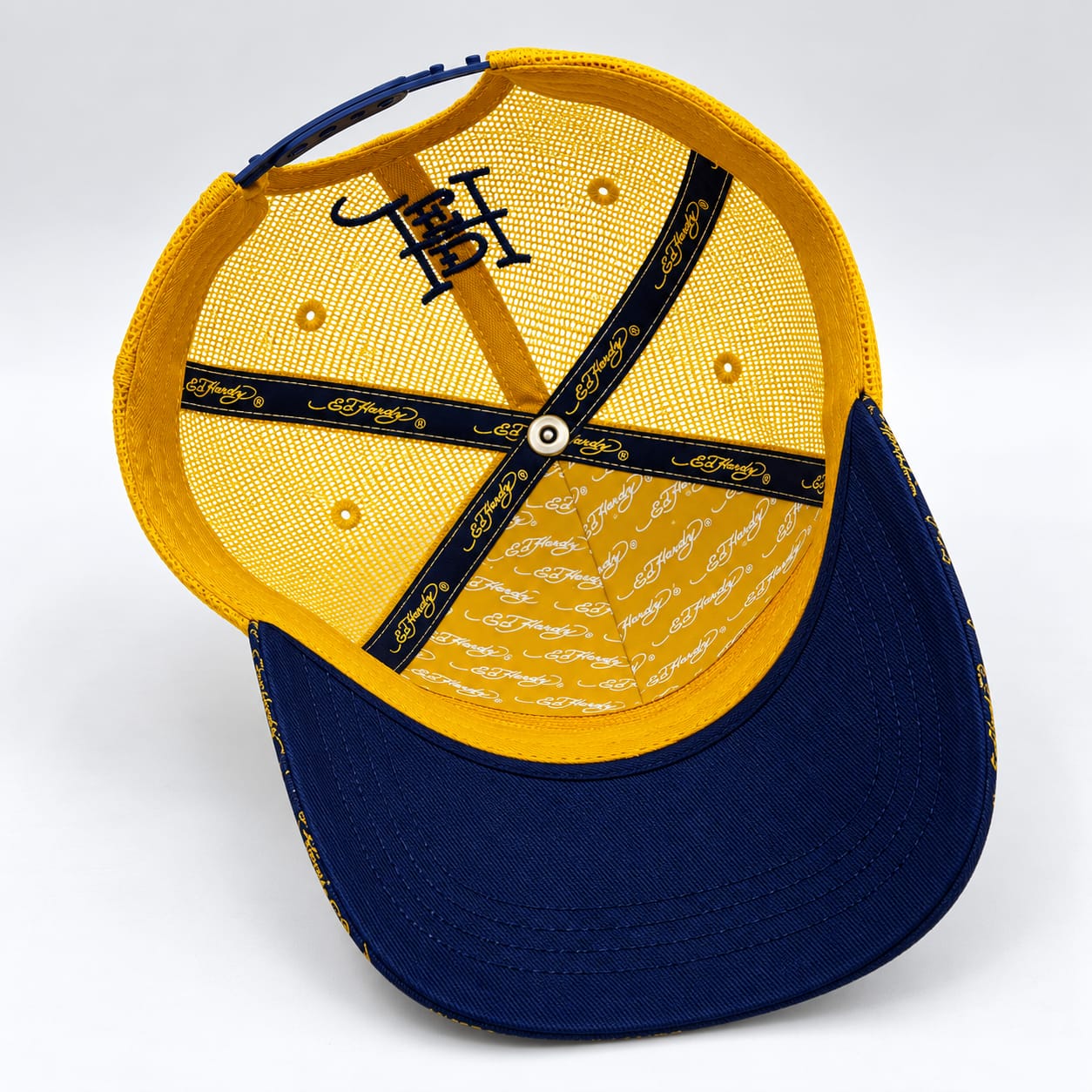 Majestic Dragon Trucker - Cap