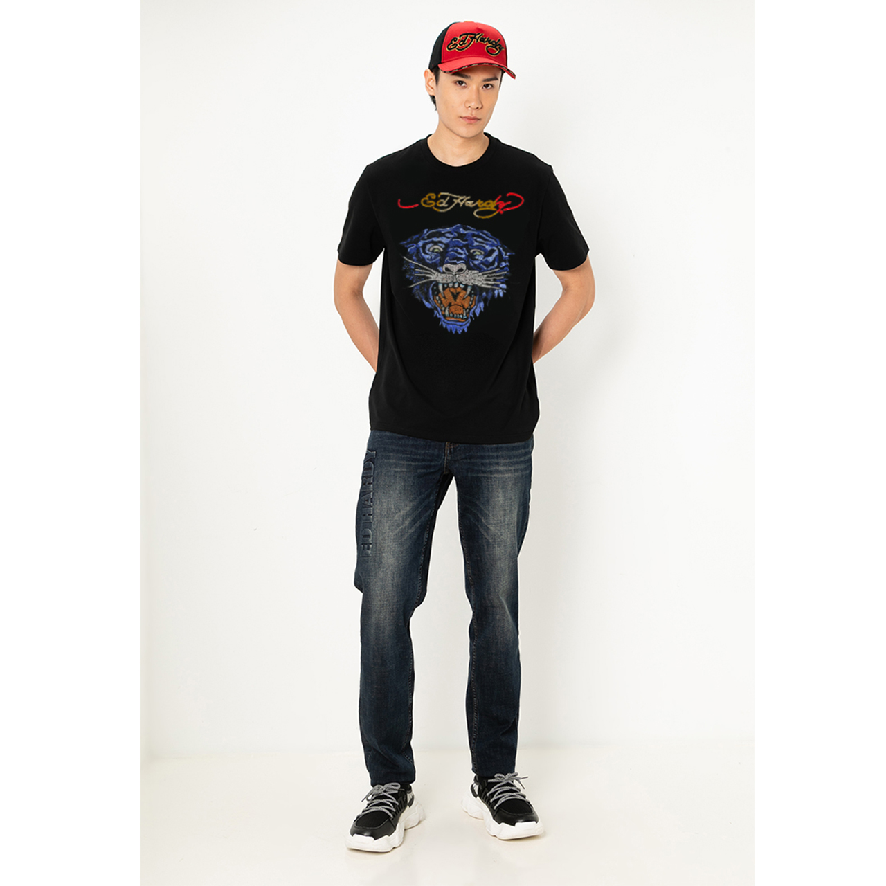 Sapphire Tiger Men Regular Tee