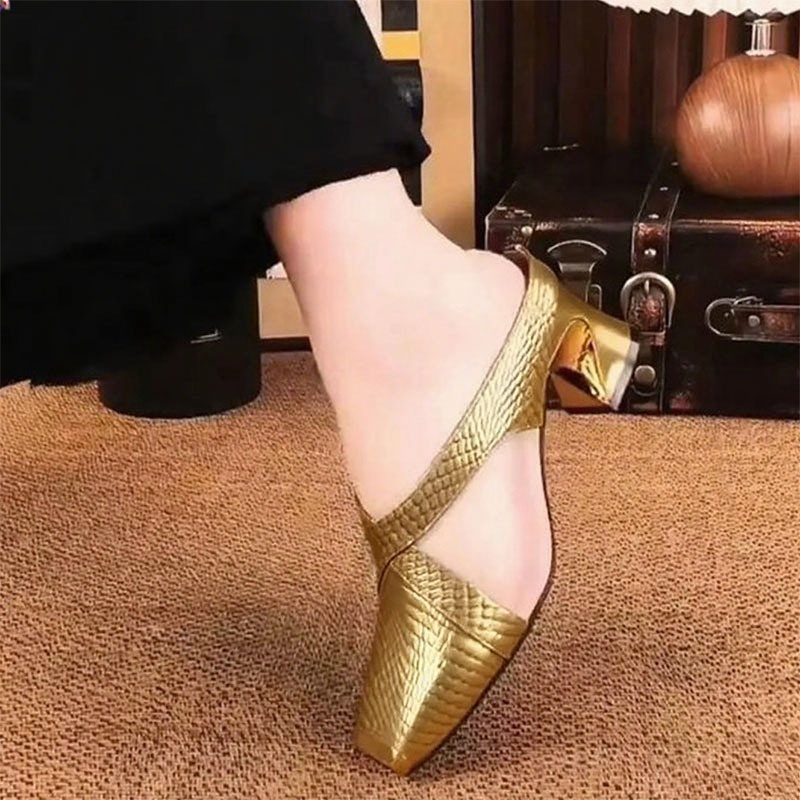 شبشب حماية الأصابع بتصميم المقدمة المربعة من جلد الثعبان