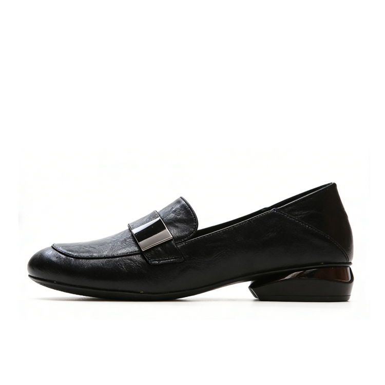 Healthy-foot   حذاء بدون كعب بمقدمة مربعة وكعب عريض