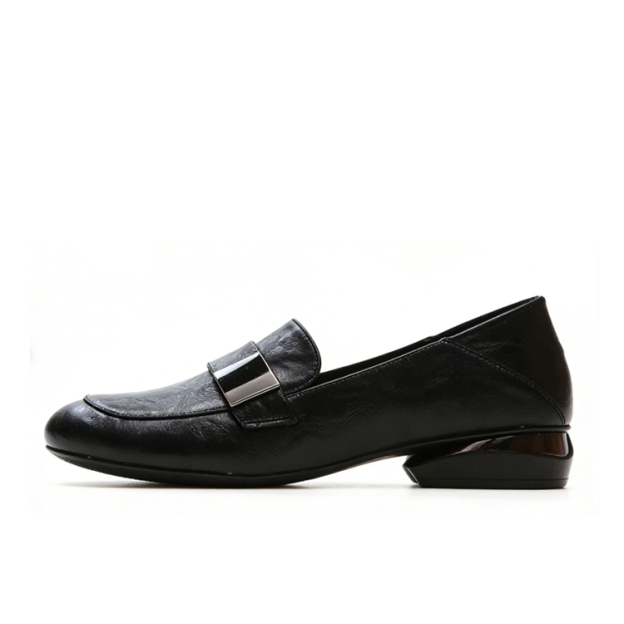 Healthy-foot   حذاء بدون كعب بمقدمة مربعة وكعب عريض