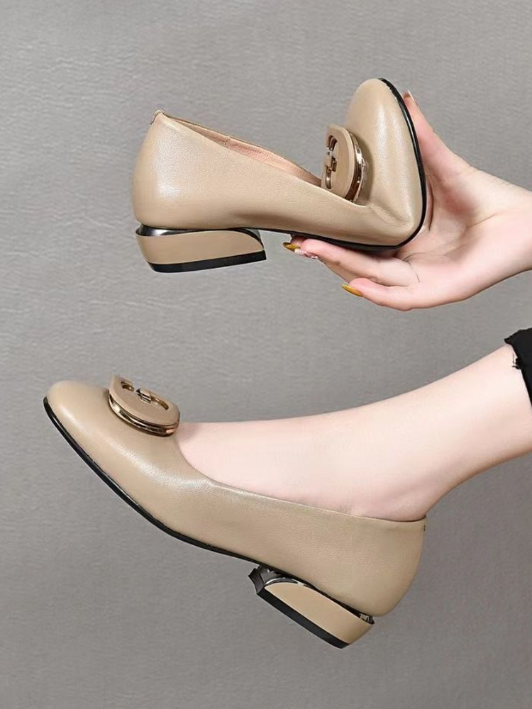 Healthy-foot حذاء جلدي بالكعب السميك من ماركة إيطالية