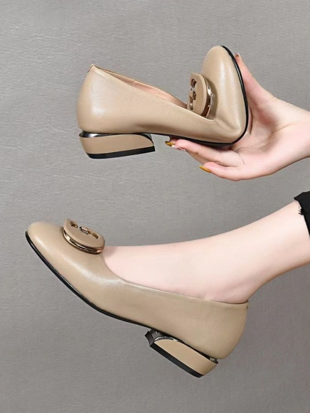 Healthy-foot حذاء جلدي بالكعب السميك من ماركة إيطالية