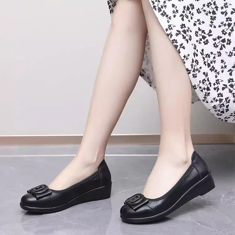 Healthy-foot حذاء راقي من جلد غنم مريح بكعب ويدج للنساء -healthy-foot