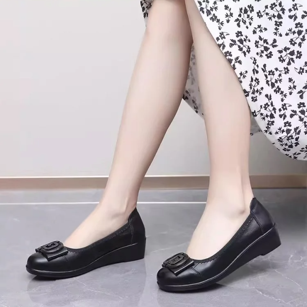 Healthy-foot حذاء راقي من جلد غنم مريح بكعب ويدج للنساء -healthy-foot