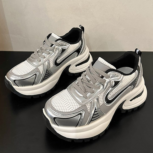 حذاء هزاز كاجوال مستورد من إيطاليا لتشكيل منحنى الساق