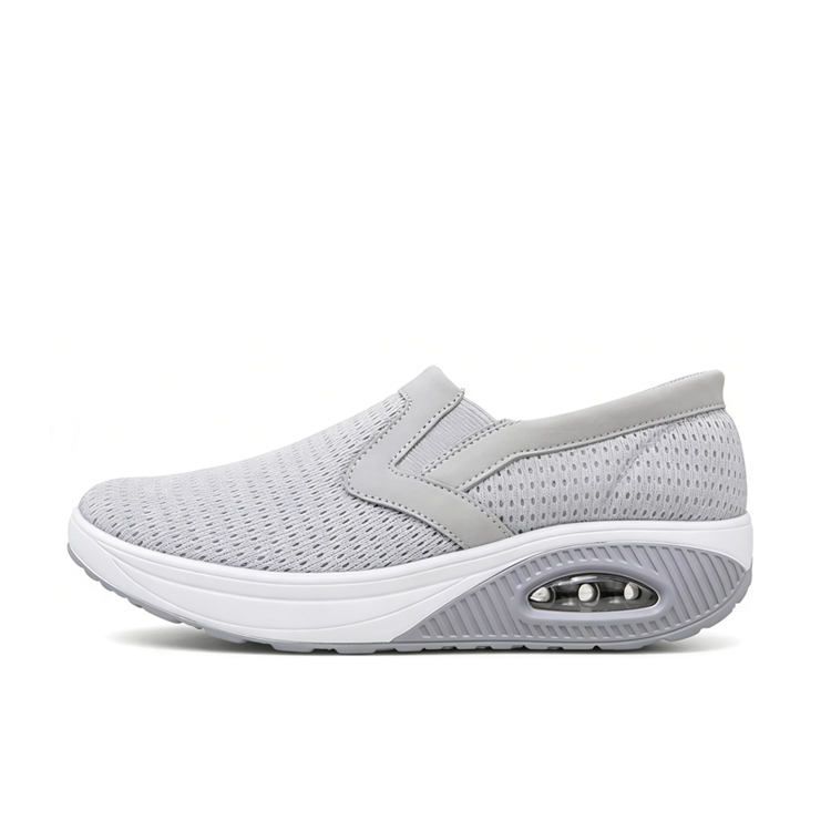 Healthy-foot   تتميز هذه الأحذية النسائية الكاجوال ببطانة ناعمة وجيدة التهوية، مما يجعلها مناسبة بشكل خاص للنساء في منتصف العمر وكبار السن. كما أنها سهلة الارتداء والخلع