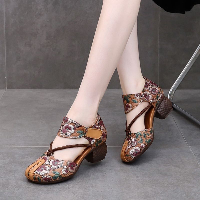 Healthy-foot  كعب متوسط للأمهات، كعب 5 سم، نعل ناعم يجعل المشي مريحًا، مزين بتطريز زهري أنيق، مثالي للخروج اليومي-healthy-foot