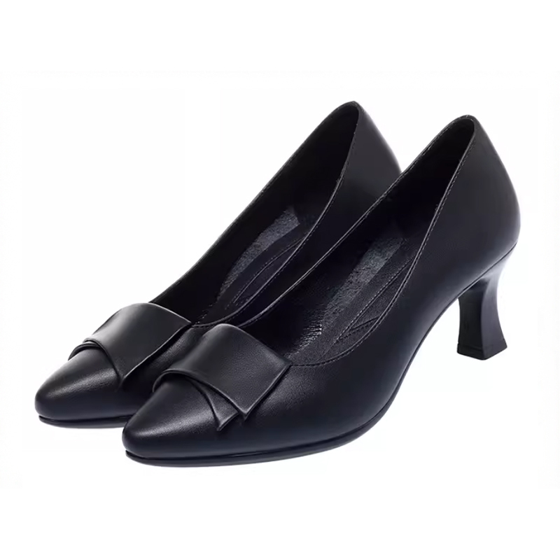 حذاء نسائي من جلد ناعم بكعب رفيع