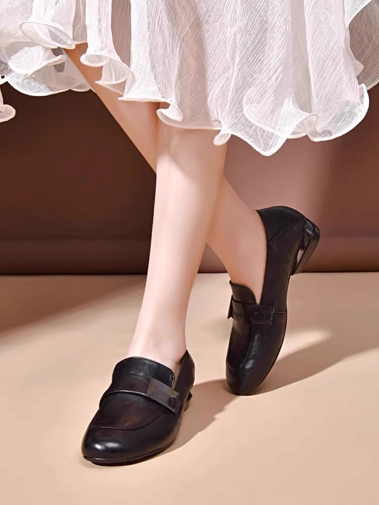 حذاء أنيق سهل الارتداء من جلد ناعم بكعب سميك ورأس مربع-healthy-foot