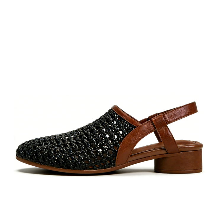 Healthy-foot  صندل نسائي مصنوع يدويًا بكعب سميك، ارتفاع الكعب 3 سم، بتصميم بسيط وأنيق، مناسب للارتداء اليومي أو التنقل