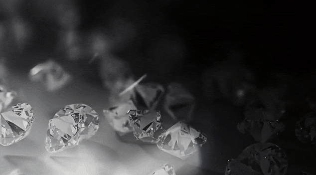 راحة وأناقة في صندل شبكي مع كعب سميك 9 سم