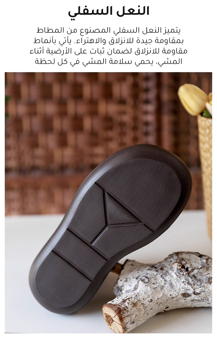 بوت نسائي كلاسيكي بكعب عالي ومقدمة مستديرة