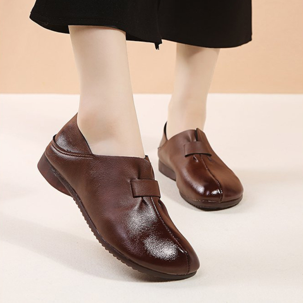 حذاء كاجوال ذو نعل ناعم ومقدمة حذاء عريضة مصمم خصيصا للأم -healthy-foot