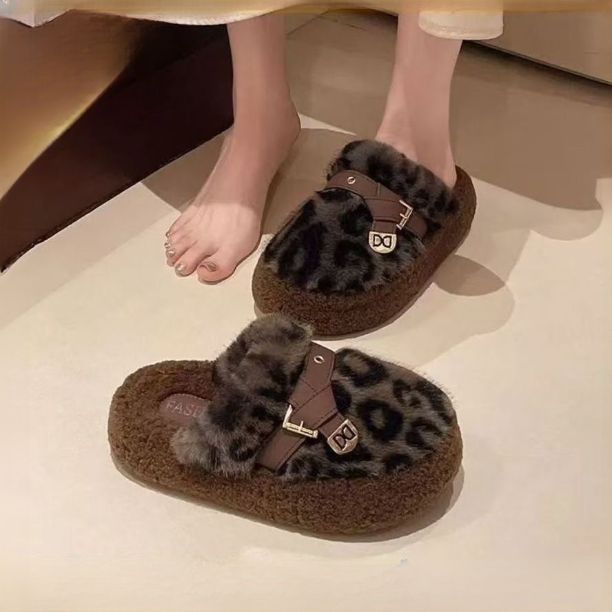 Healthy-foot شبشب دافئ مزين بنقش جلد الفهد بنعل ناعم من مجموعة الخريف والشتاء