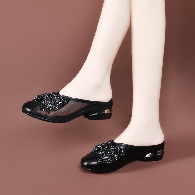 Healthy-foot  صندل أنيق وعصري مع كعب مكشوف، مصنوع من القماش الشفاف الرومانسي ونعل ناعم. كعب منخفض بارتفاع 2.5 سم يضمن لك المشي بثبات، مثالي للارتداء اليومي-healthy-foot