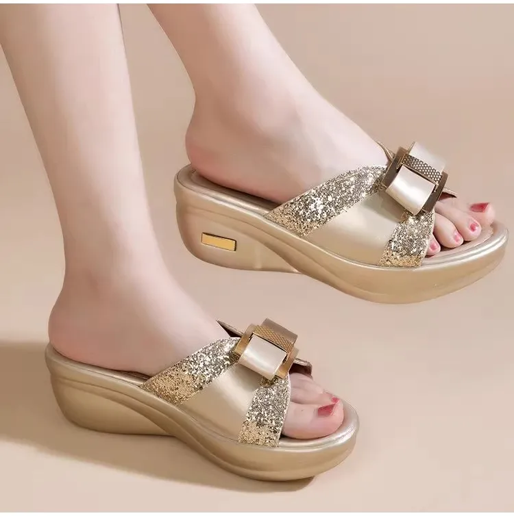 Healthy-foot شبشب أنيق مزين بترتر براق وزينة على شكل فيونكة بكعب ويدج